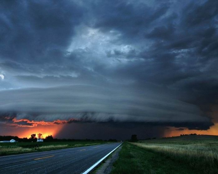 storms, lightnings and tornadoes