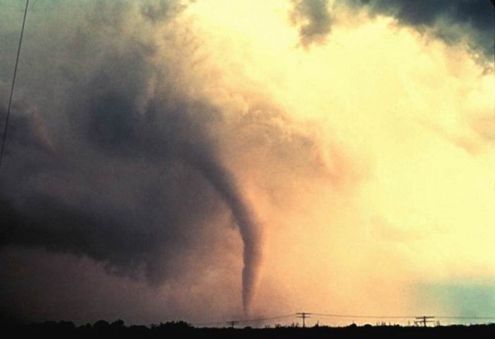 storms, lightnings and tornadoes