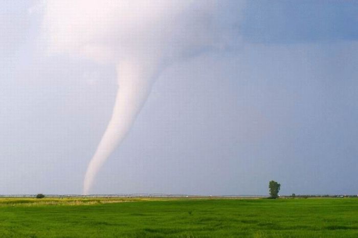 storms, lightnings and tornadoes