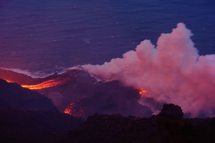 Volcano photography by Martin Rietze