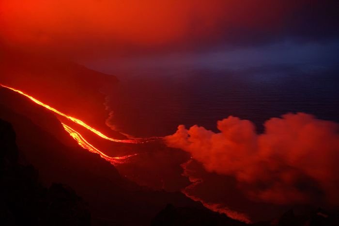 Volcano photography by Martin Rietze