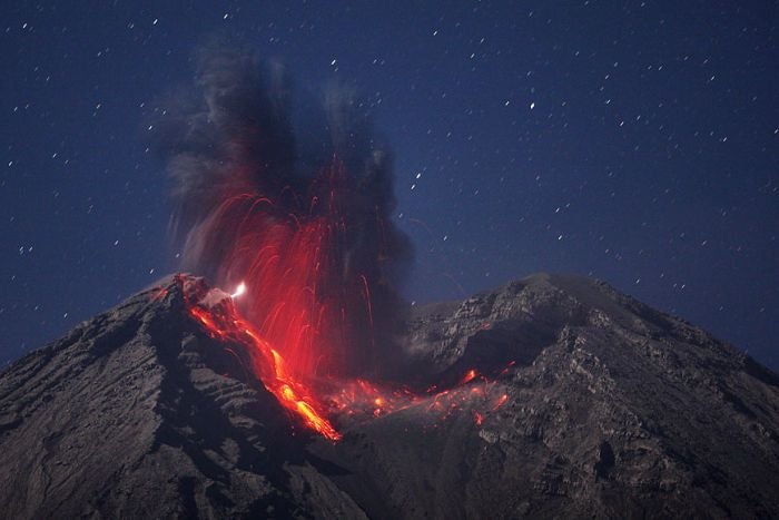 Volcano photography by Martin Rietze