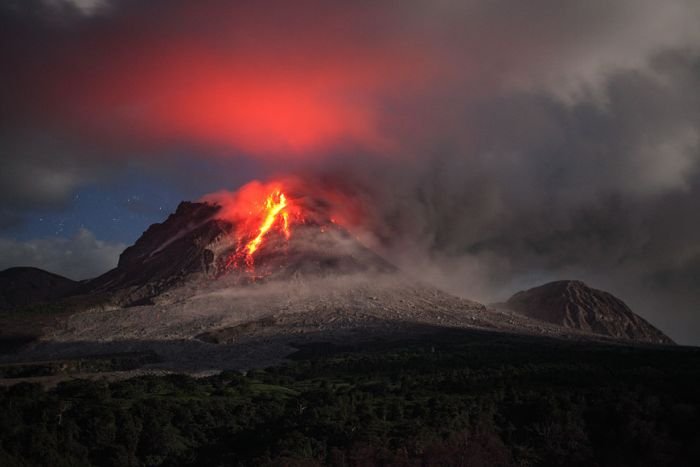 Volcano photography by Martin Rietze