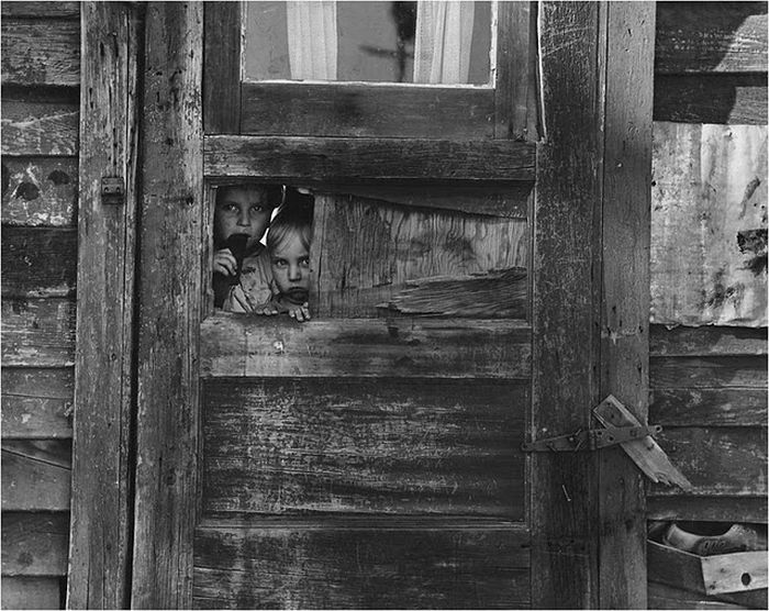 History: The Great Depression by Dorothea Lange, 1939-1943, United States