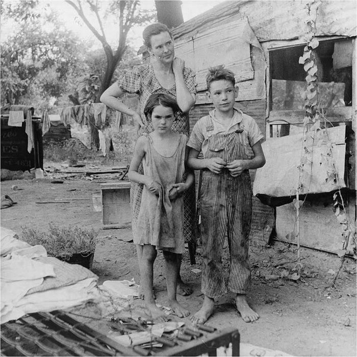 History: The Great Depression by Dorothea Lange, 1939-1943, United States