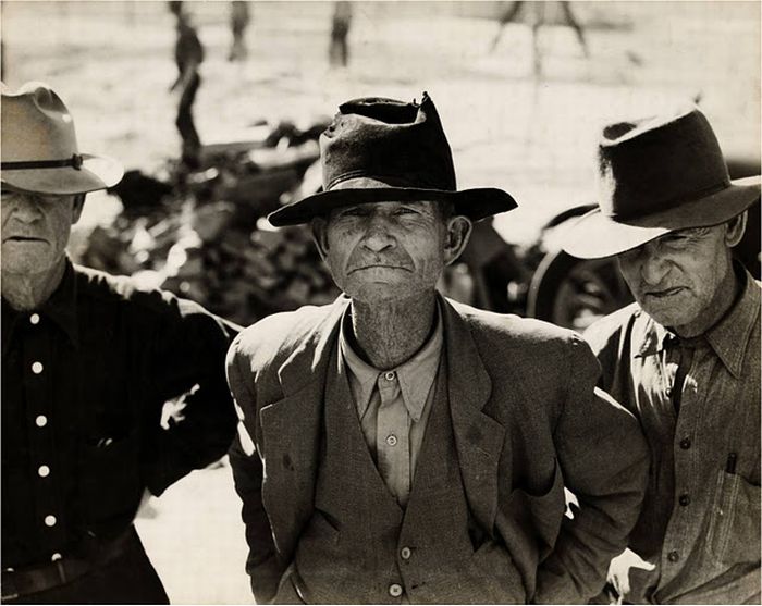 History: The Great Depression by Dorothea Lange, 1939-1943, United States