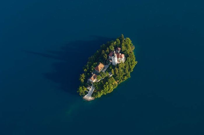 bird's-eye view aerial landscape photography