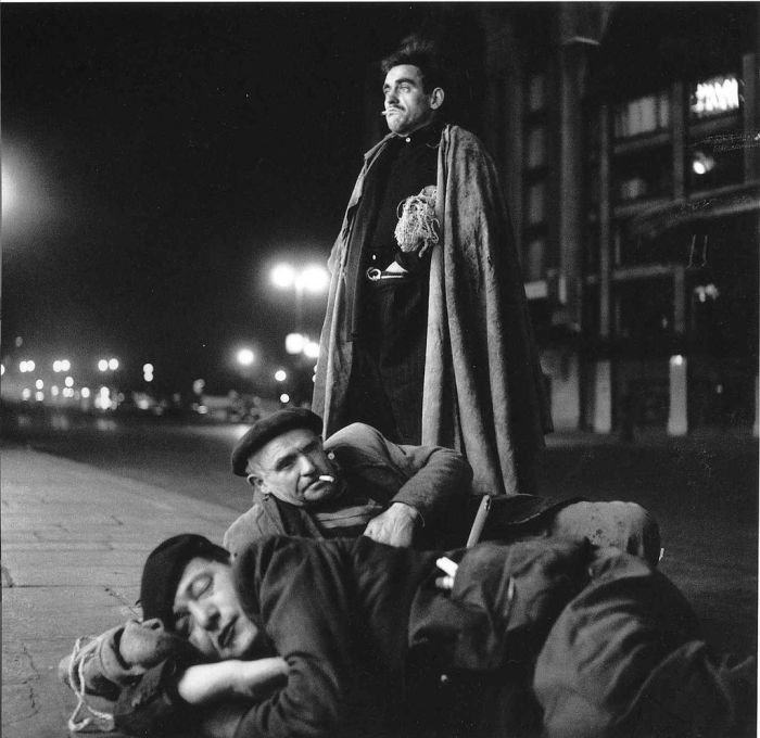 History: Paris in 1940-50s, France by Robert Doisneau