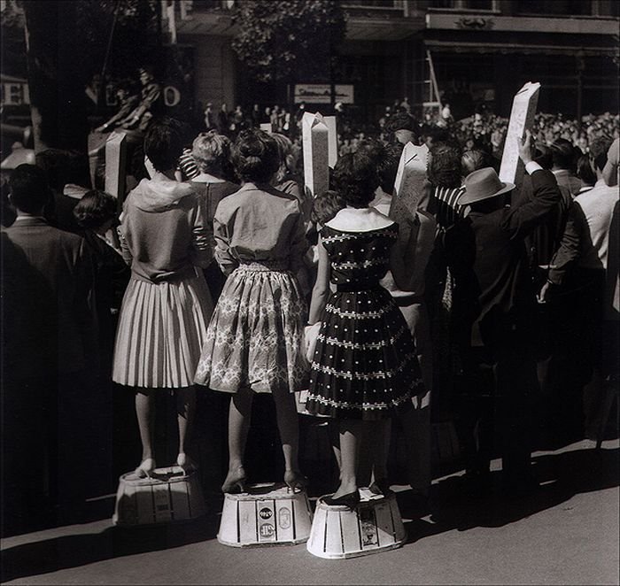 History: Paris in 1940-50s, France by Robert Doisneau