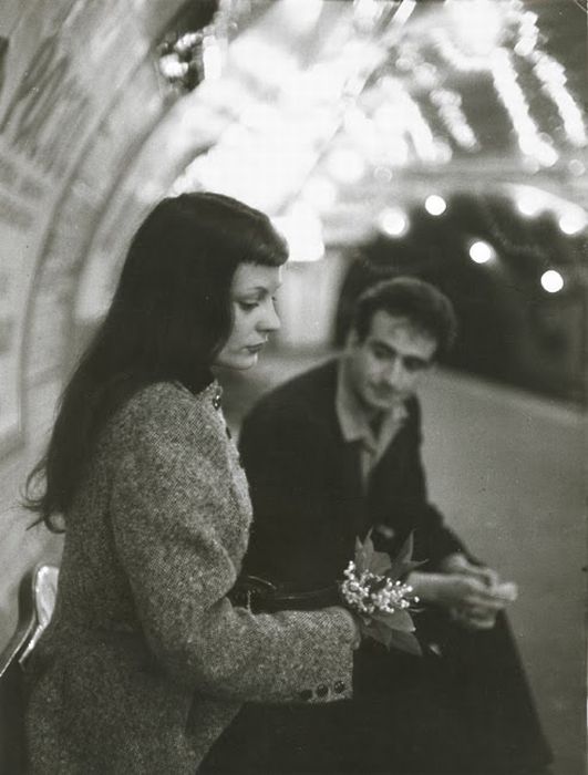 History: Paris in 1940-50s, France by Robert Doisneau