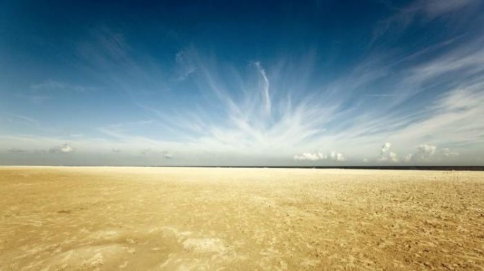 photos of beaches and shorelines