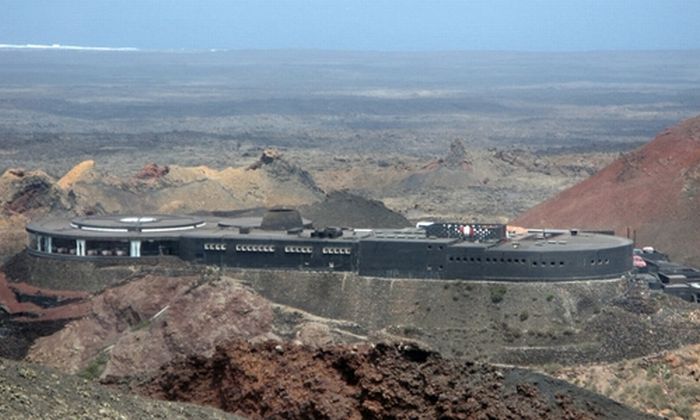 El diablo restaurant, Timanfaya National Park, Lanzarote, Spain