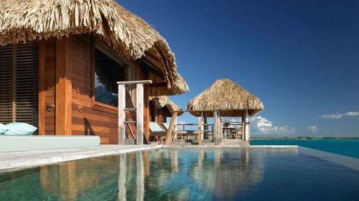 Four Seasons resort, Bora Bora, Society Islands, French Polynesia, Pacific Ocean