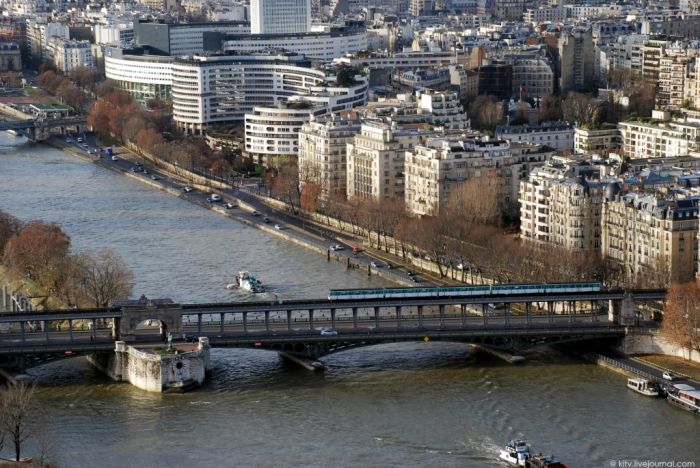 Bird's-eye view of Paris, France