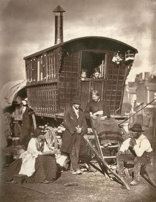 History: London, 1876-1877, England, United Kingdom