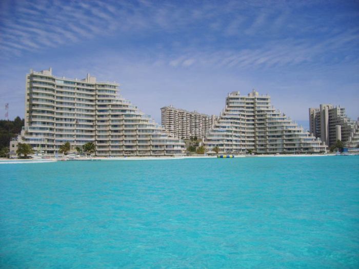 San Alfonso del Mar pool and resort, Algarrobo, Chile