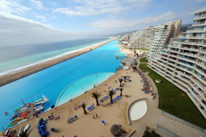 San Alfonso del Mar pool and resort, Algarrobo, Chile