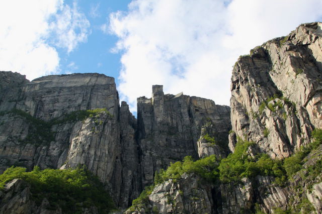 Preikestolen, Hyvlatonnå, Preacher's Pulpit Rock, Lysefjorden, Forsand, Ryfylke, Norway