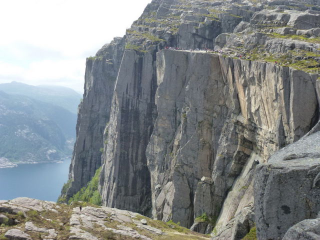 Preikestolen, Hyvlatonnå, Preacher's Pulpit Rock, Lysefjorden, Forsand, Ryfylke, Norway