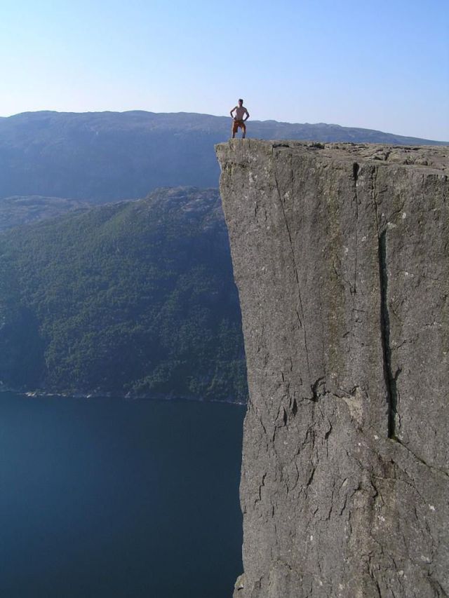 Preikestolen, Hyvlatonnå, Preacher's Pulpit Rock, Lysefjorden, Forsand, Ryfylke, Norway