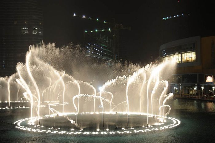 Record fountain system set, Burj Khalifa Lake, Dubai, United Arab Emirates