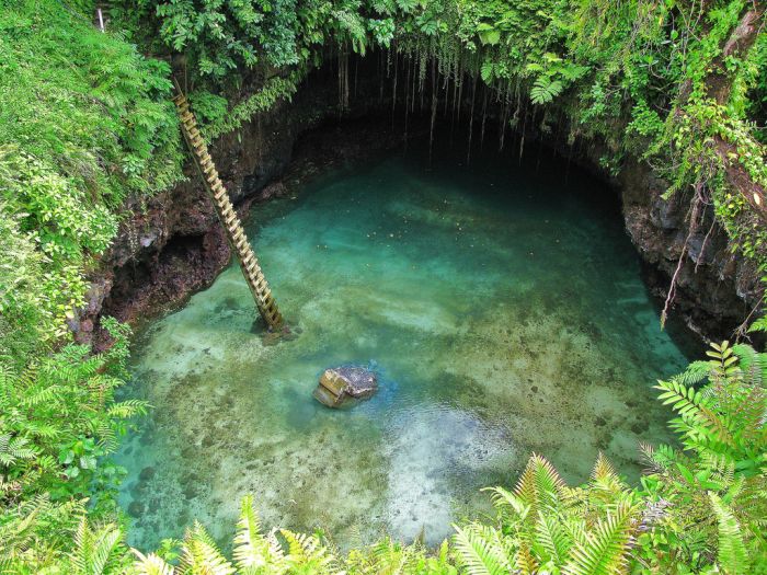 To Sua Ocean Trench, Lotofaga village, Upolu island, Samoa