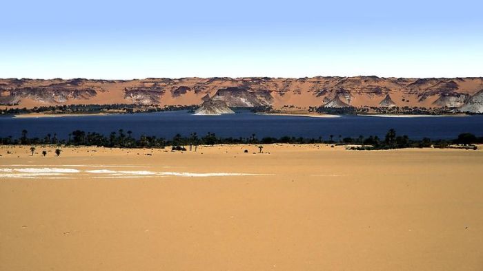 Lakes of Ounianga, Sahara desert, Chad