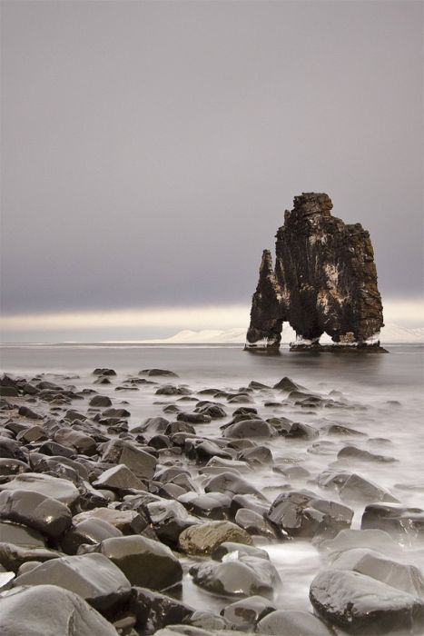 Dynosaur Rock Hvítserkur, Vatnsnes, Iceland