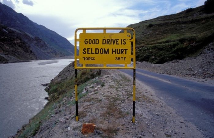 Leh–Manali Highway road signs, Jammu - Kashmir - Himachal Pradesh states, India