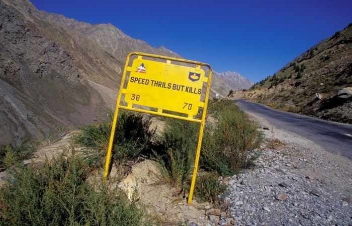 Leh–Manali Highway road signs, Jammu - Kashmir - Himachal Pradesh states, India