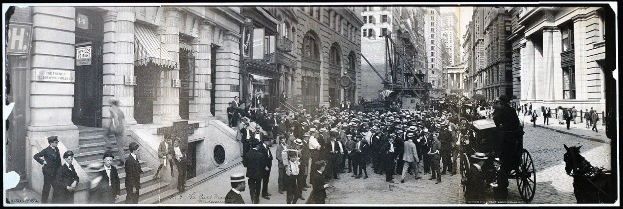 History: Panoramic black and white photos of New York City, 1902-1913, United States