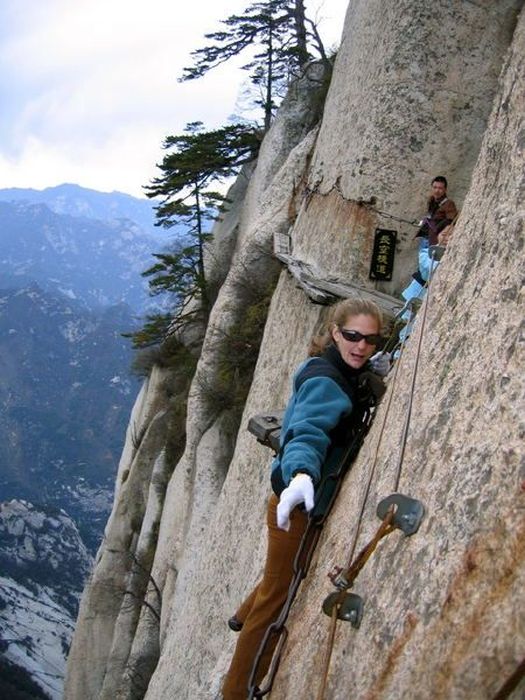 Hua shan hiking trail, Huayin, Shaanxi province, China