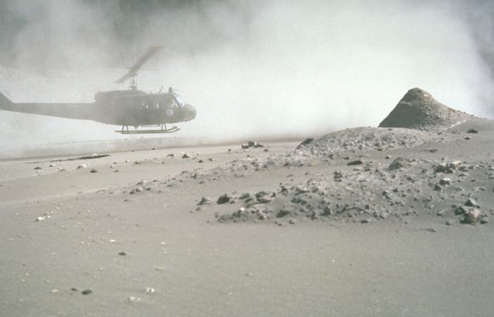 1980 Eruption of Mount St. Helens by Robert Emerson Landsburg