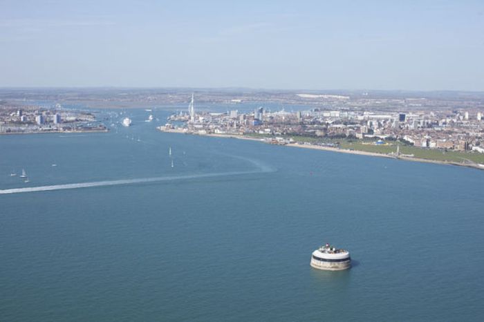 Spitbank Fort Clarenco Hotel, Solent, Portsmouth, England