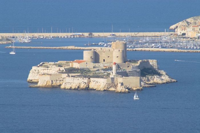 Château d'If fortress on the island of If, Frioul Archipelago, Bay of Marseille, Mediterranean Sea, France