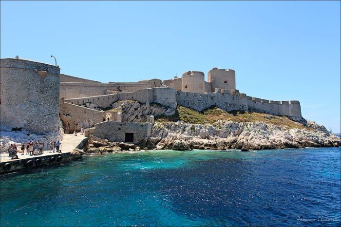 Château d'If fortress on the island of If, Frioul Archipelago, Bay of Marseille, Mediterranean Sea, France