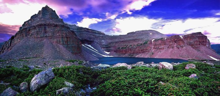 volcanic crater lake