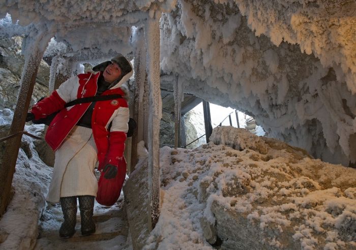 Cave diving with Natalia Avseenko, Orda cave, Perm region, Ural, Russia