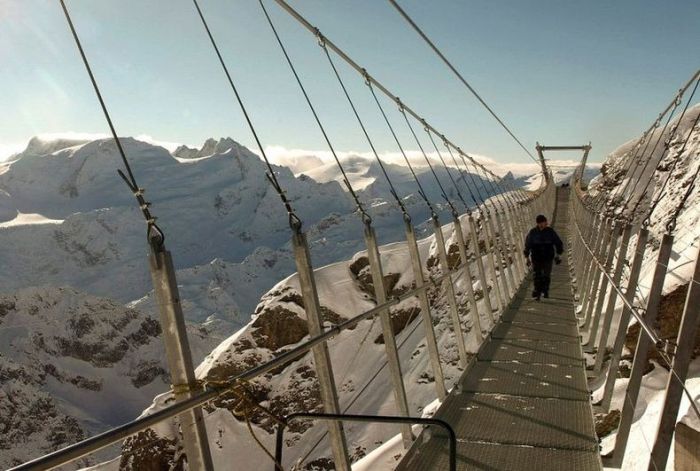 Suspension bridge, Titlis, Switzerland