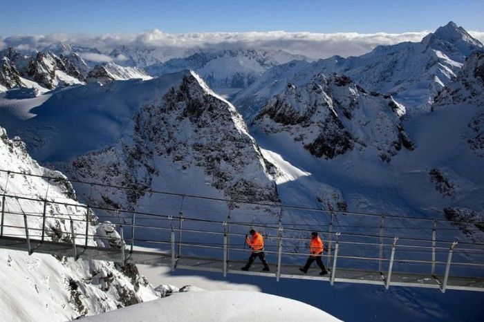 Suspension bridge, Titlis, Switzerland