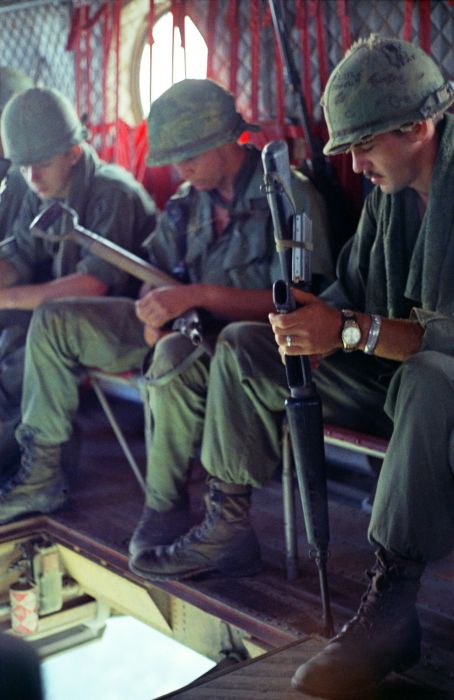 History: Vietnam war in photographs