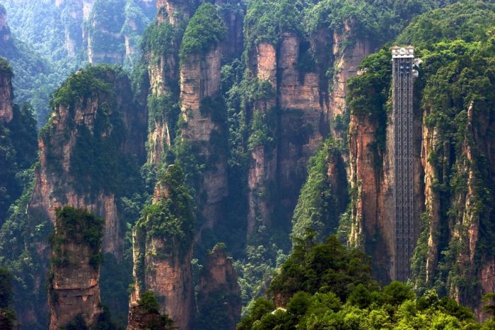 Bailong Elevator, Wulingyuan area of Zhangjiajie, China