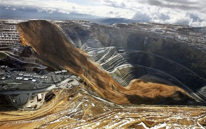 Massive landslide in Kennecott Copper Bingham Canyon Mine, Oquirrh Mountains, Salt Lake City, Utah, United States