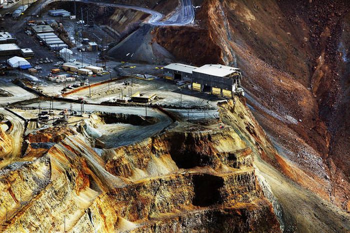 Massive landslide in Kennecott Copper Bingham Canyon Mine, Oquirrh Mountains, Salt Lake City, Utah, United States