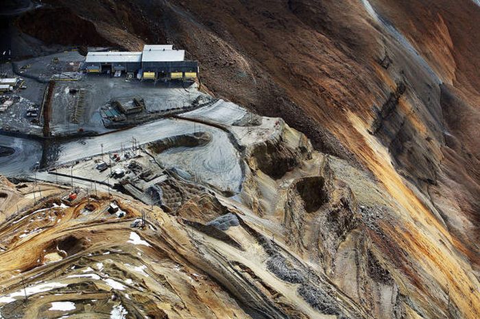 Massive landslide in Kennecott Copper Bingham Canyon Mine, Oquirrh Mountains, Salt Lake City, Utah, United States