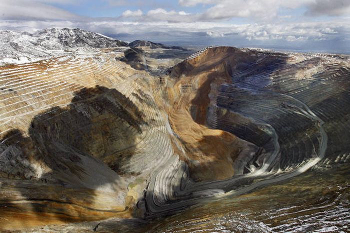 Massive landslide in Kennecott Copper Bingham Canyon Mine, Oquirrh Mountains, Salt Lake City, Utah, United States