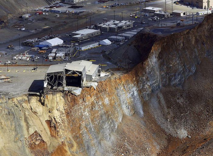 Massive landslide in Kennecott Copper Bingham Canyon Mine, Oquirrh Mountains, Salt Lake City, Utah, United States