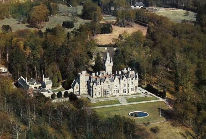 Château Miranda Castle, Celles, Namur, Belgium