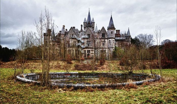 Château Miranda Castle, Celles, Namur, Belgium