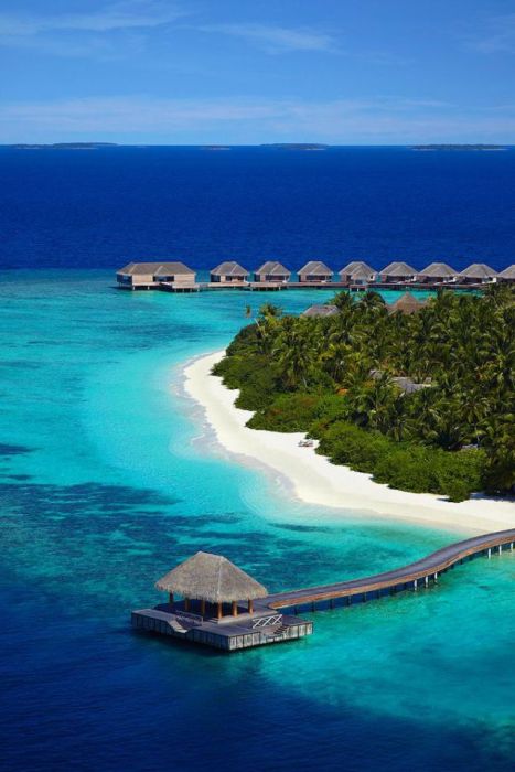 Dusit Thani Maldives hotel, Baa Atoll, Maldives